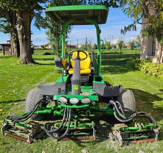 John Deere 7500 A 球道割草机
