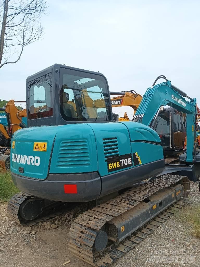 Sunward SWE70 中型挖掘机