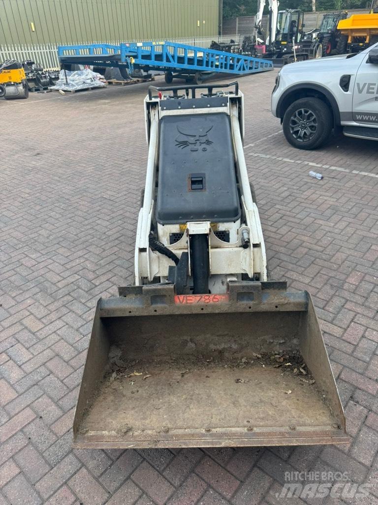 Bobcat MT 100 履带式装载机