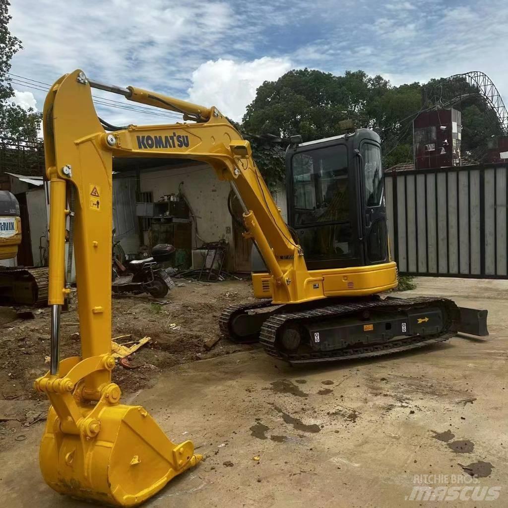 Komatsu PC 55 小型挖掘机
