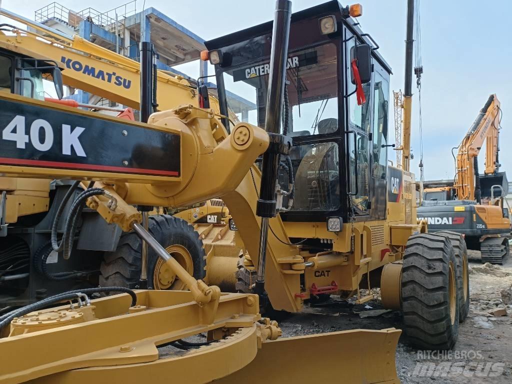 CAT 140K 平地机/推土机