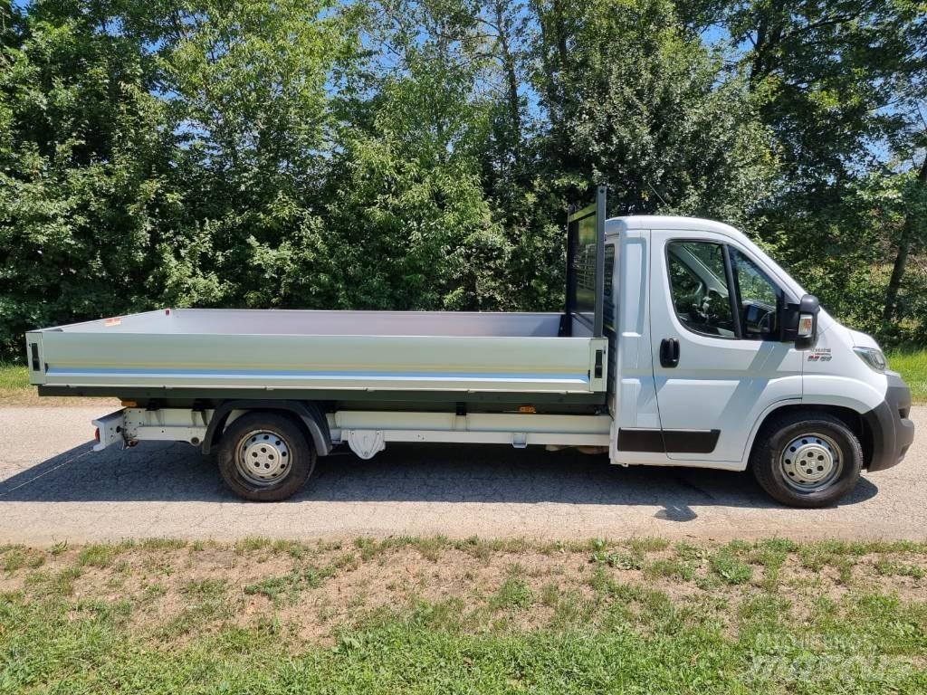 Fiat Ducato Maxi 皮卡车