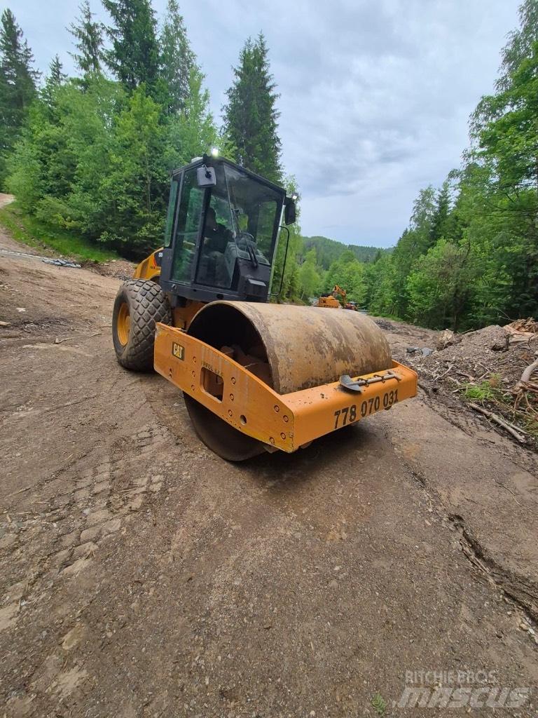 CAT CS 56 单轮压路机