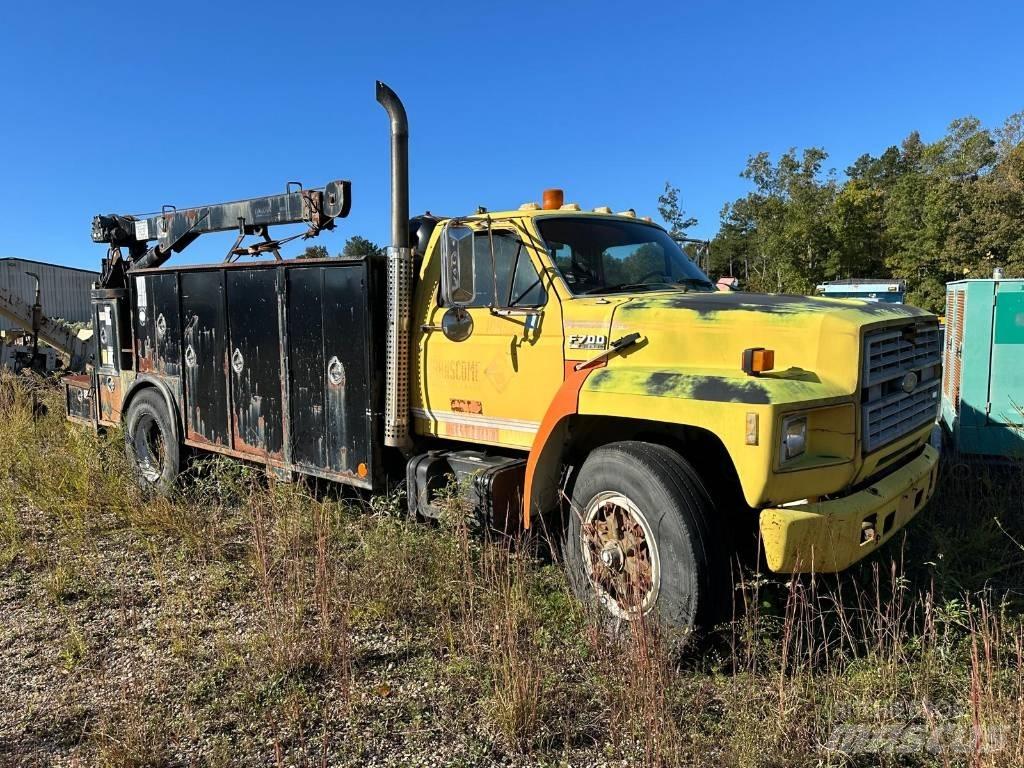 Ford F700 市政车