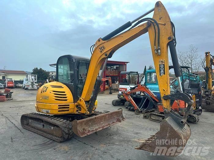 JCB 8065 小型挖掘机
