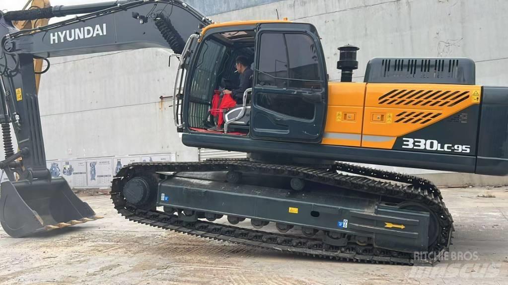Hyundai 330LC-9T 履带挖掘机