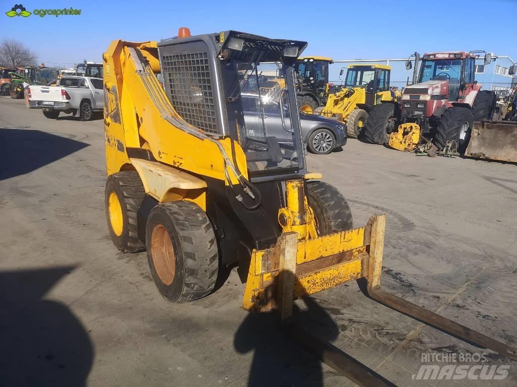 JCB 185 滑移装载机