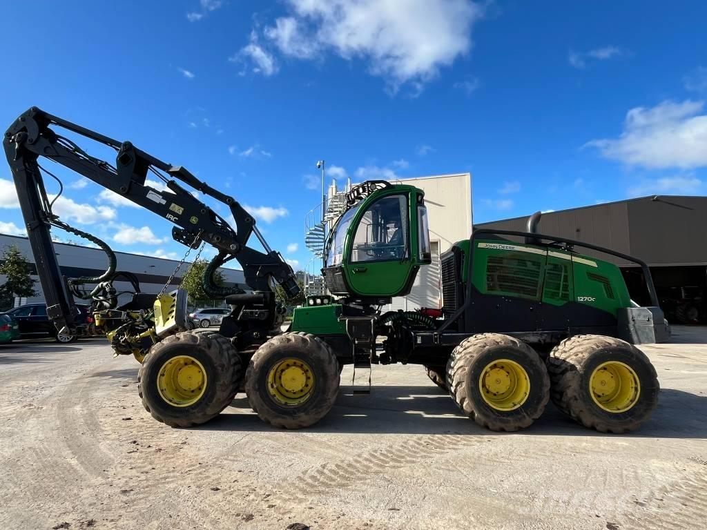 John Deere 1270G 8W 收割机