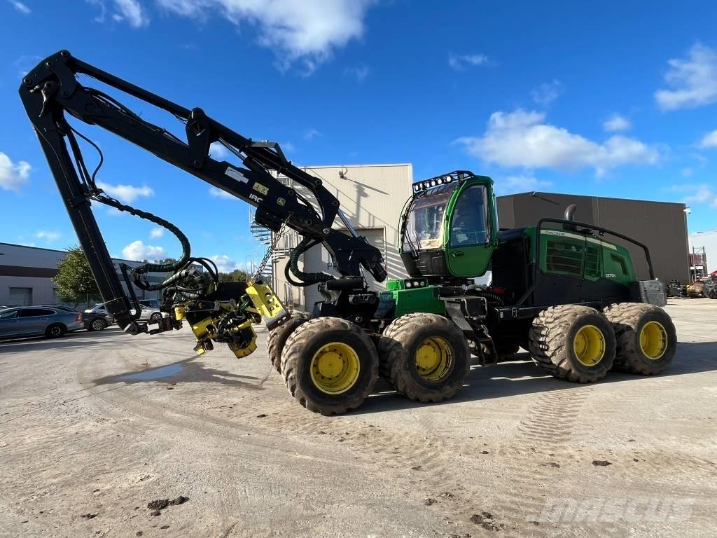 John Deere 1270G 8W 收割机