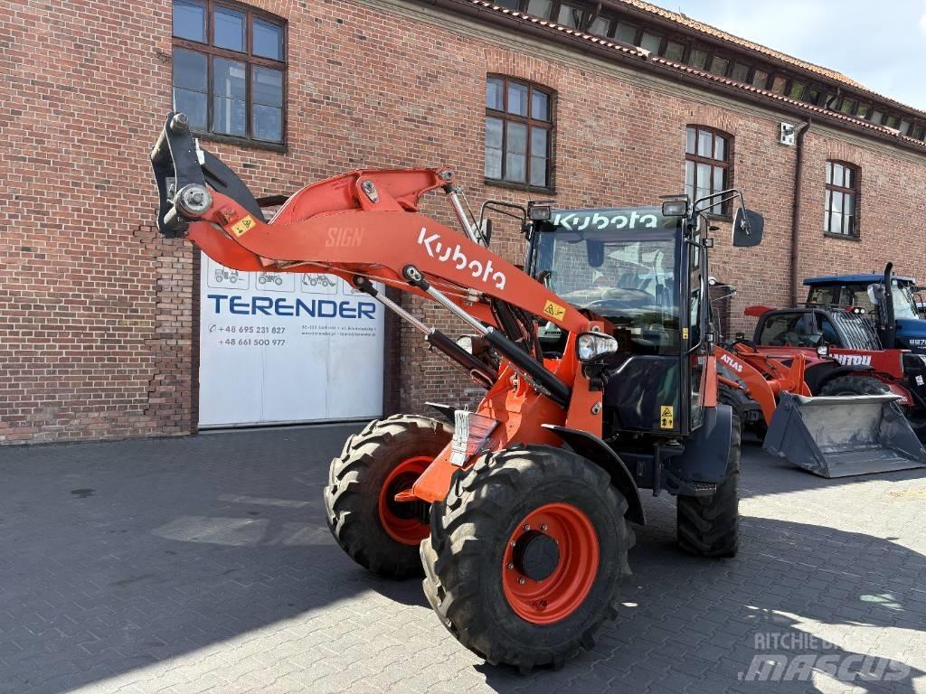 Kubota R 082 轮式装载机
