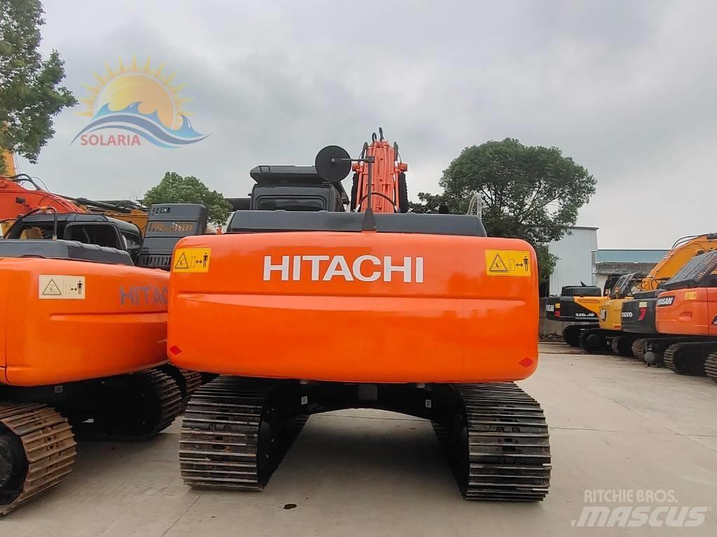 Hitachi ZX 200 履带挖掘机