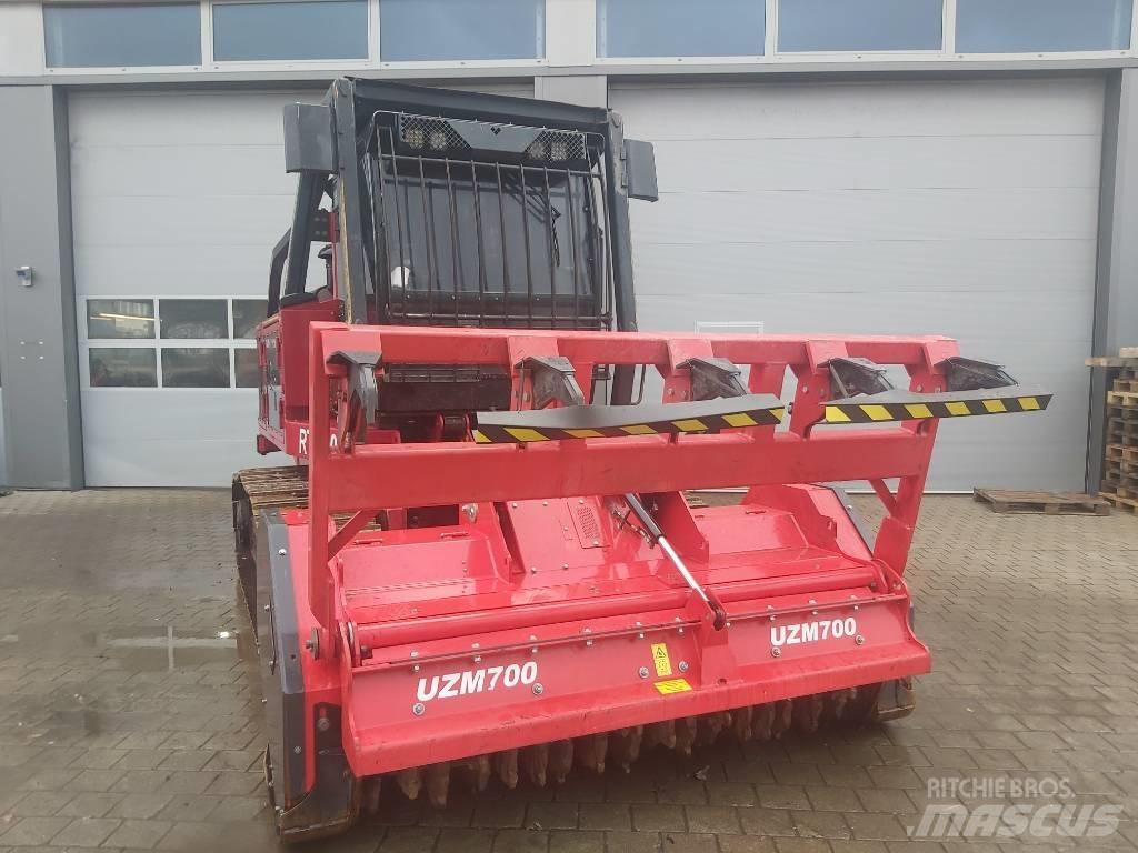 Ahwi PRINOTH RT400 松土机