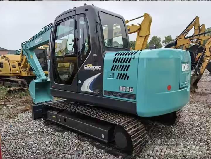 Kobelco SK75 履带挖掘机