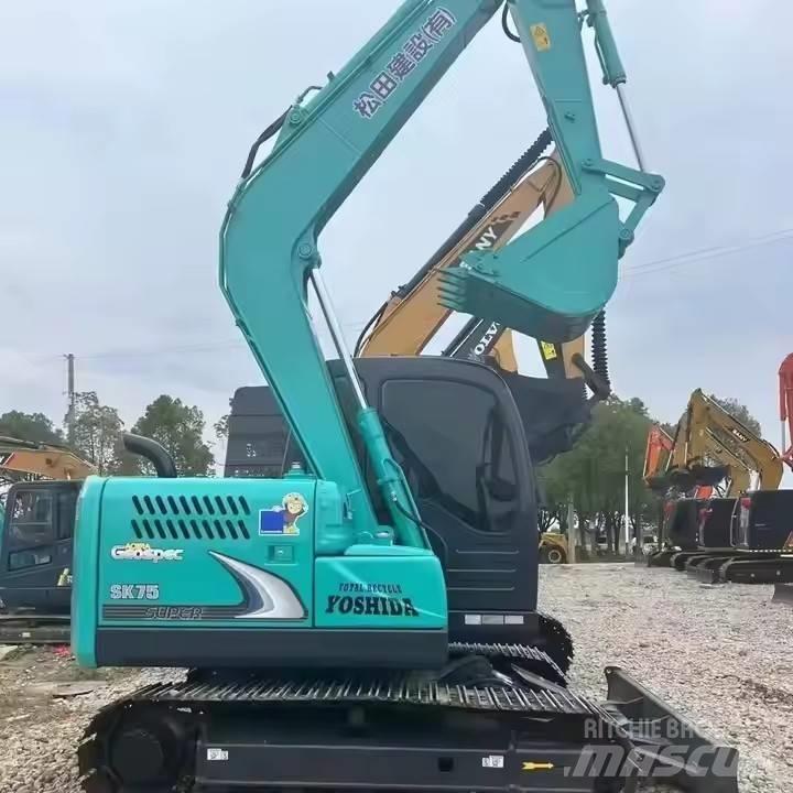 Kobelco SK75 履带挖掘机