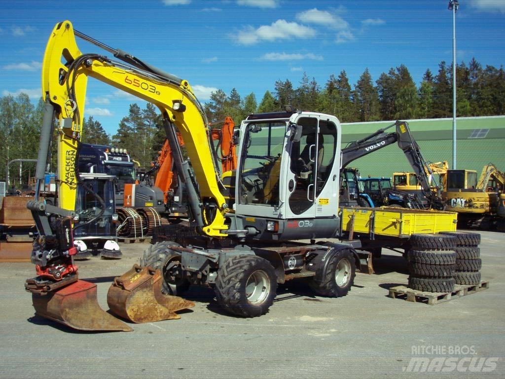 Neuson 6503-2 30Km/h 轮式挖掘机