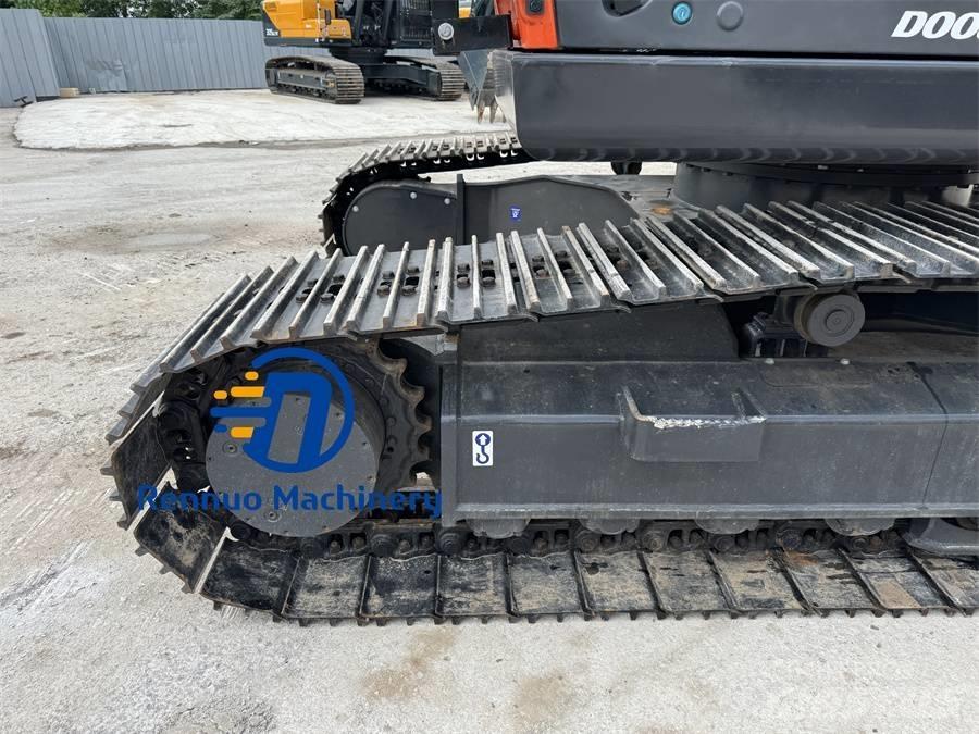 Doosan DX 225 LC-9C 履带挖掘机