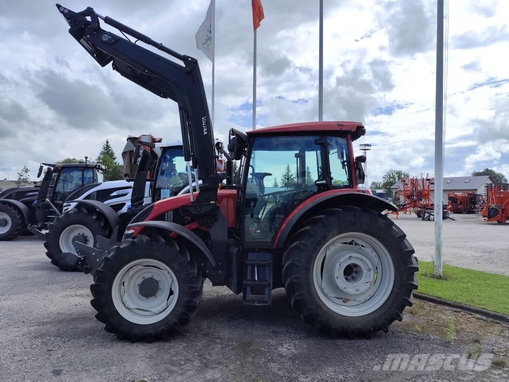 Valtra A 135 拖拉机/农用车