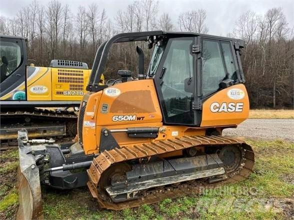 CASE 650M WT 履带式推土机