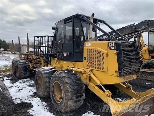 CAT 574 集运机