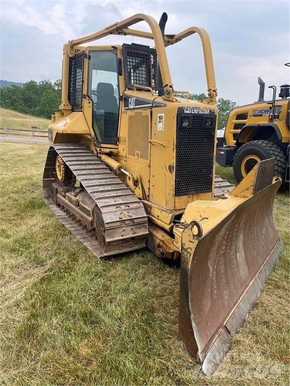 CAT D5N 履带式推土机