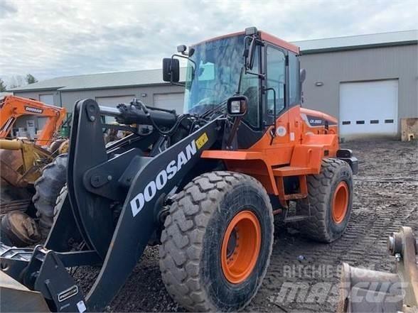 Doosan DL280-5 轮式装载机