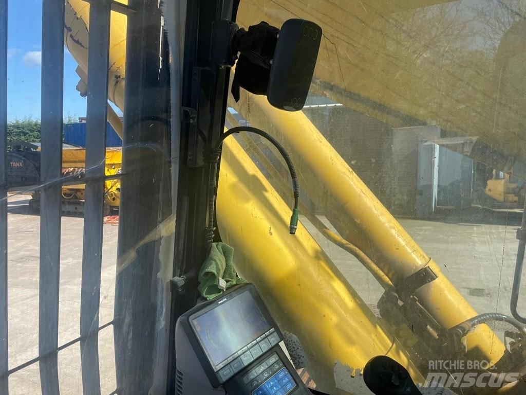Komatsu PC490LC -10 履带挖掘机
