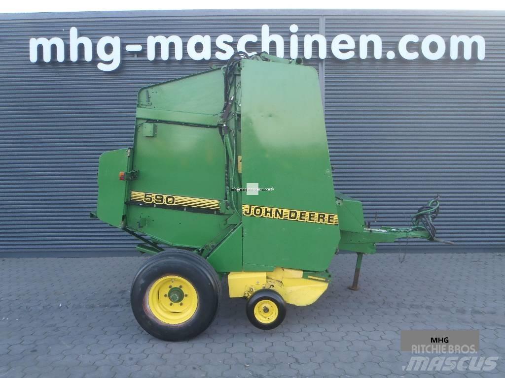 John Deere 590 圆捆打捆机