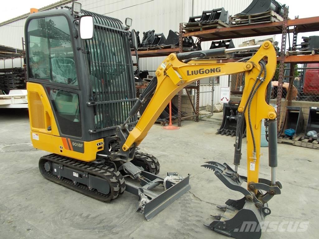  LuiGong 9018 F 小型挖掘机