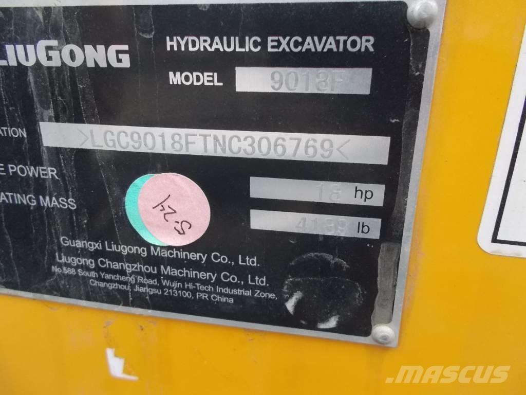  LuiGong 9018 F 小型挖掘机