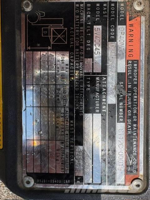 CAT DP40NT 柴油叉车