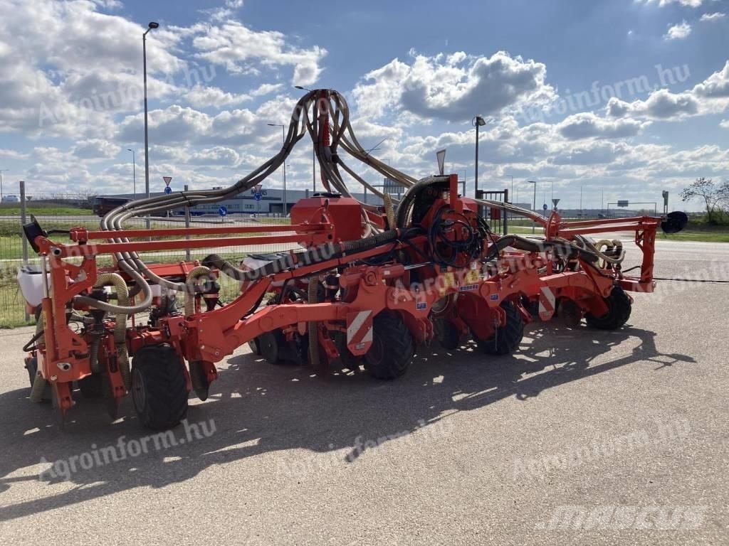 Kuhn Maxima 3 RXL E 精密播种机
