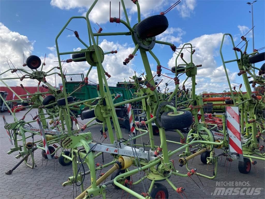 CLAAS Volto 670 犁耙和摊草机