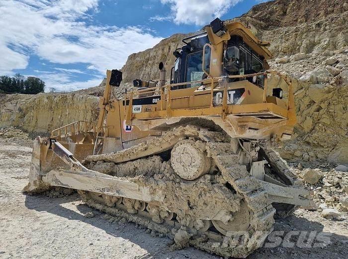 CAT D8T 履带式推土机