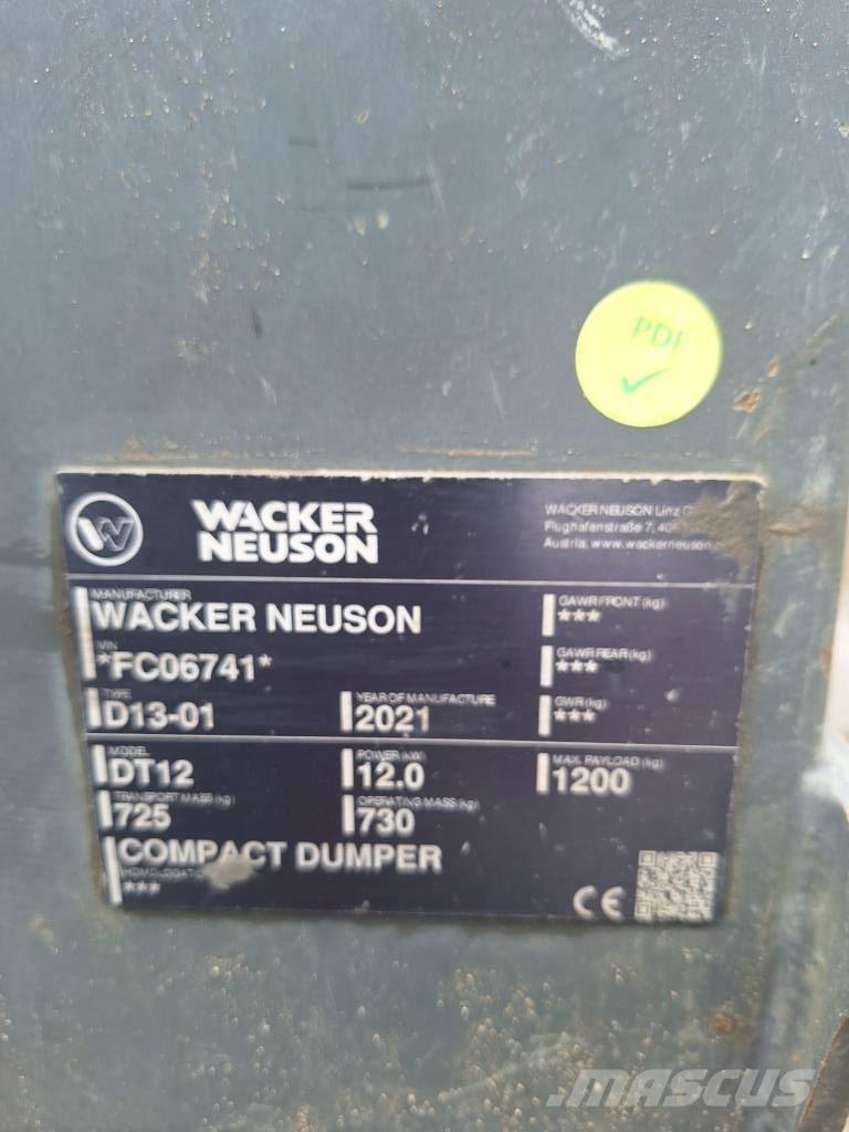 Wacker Neuson DT 12 履带式自卸车