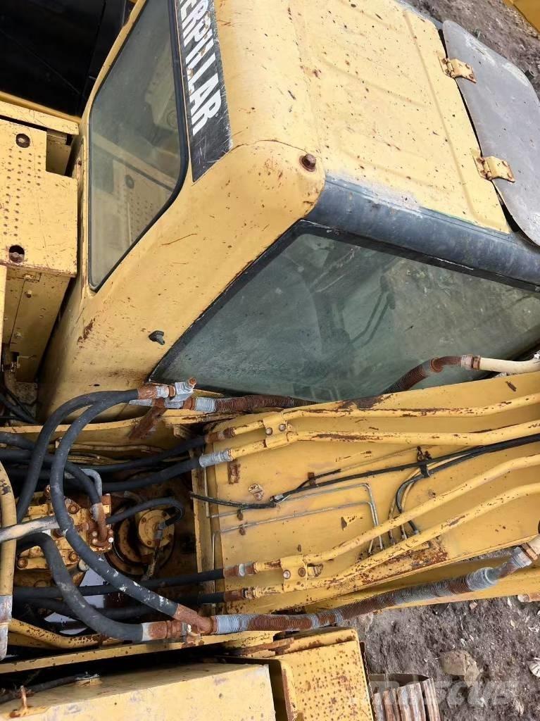 CAT 320 C 履带挖掘机