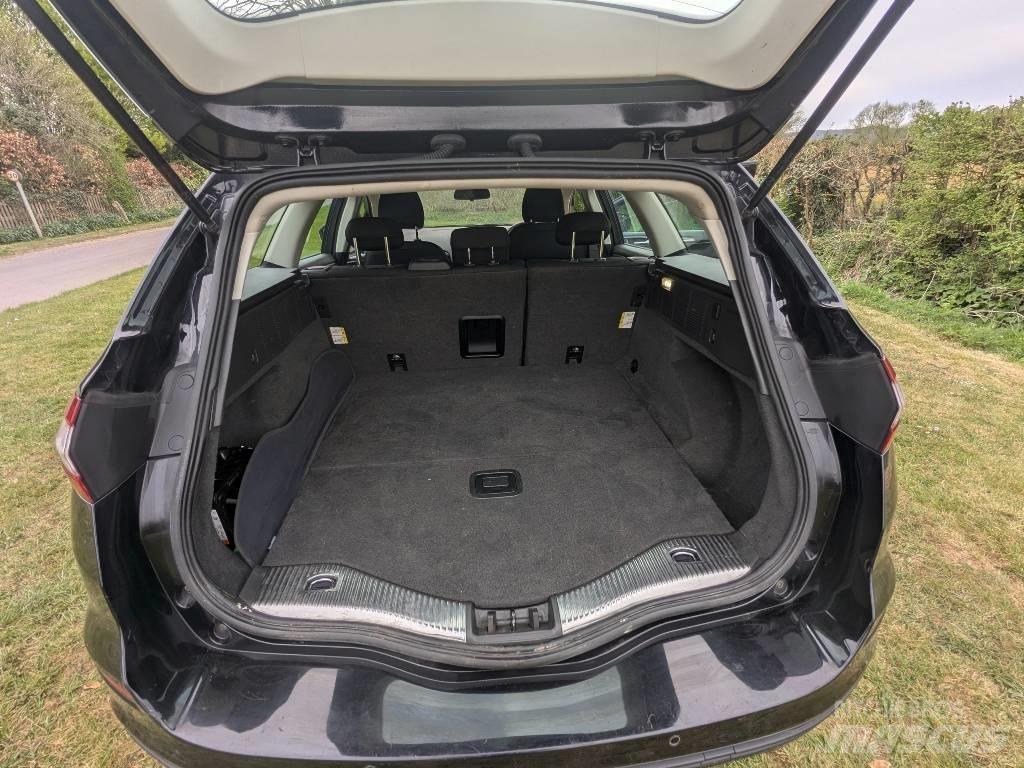 Ford Mondeo 汽车