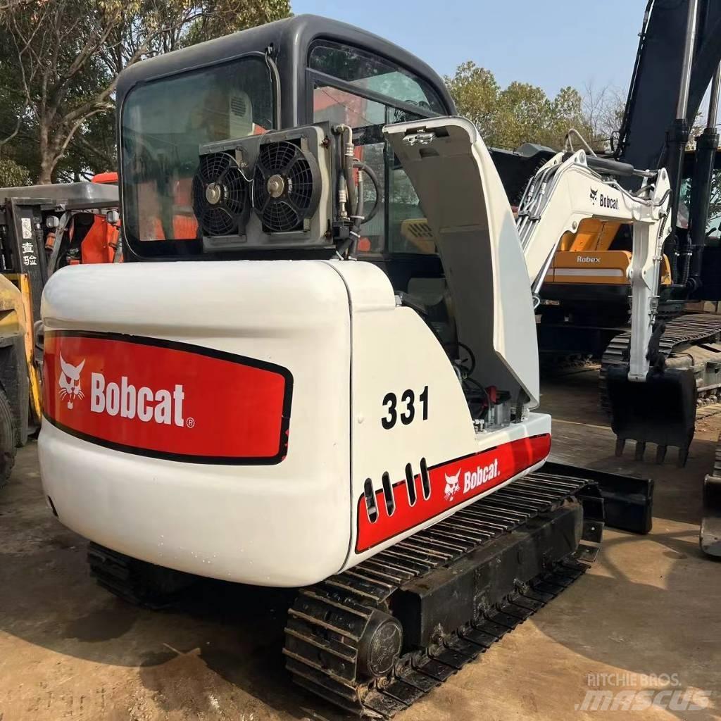 Bobcat 331 小型挖掘机