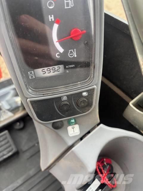 Kubota U 27-4 小型挖掘机