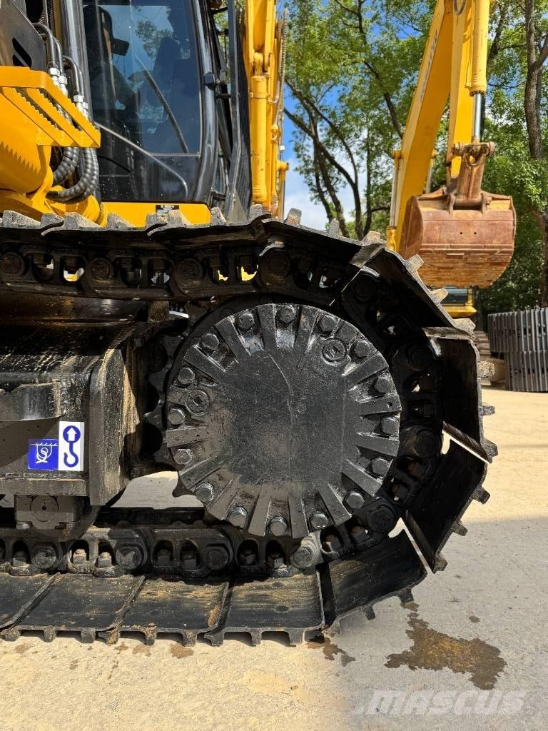 CAT 320D 履带挖掘机