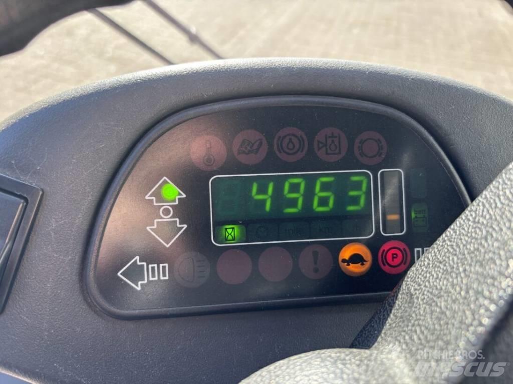 Still R 0820 平板栏板货车