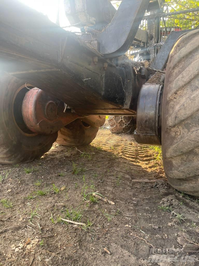 Valmet 890,2 集运机