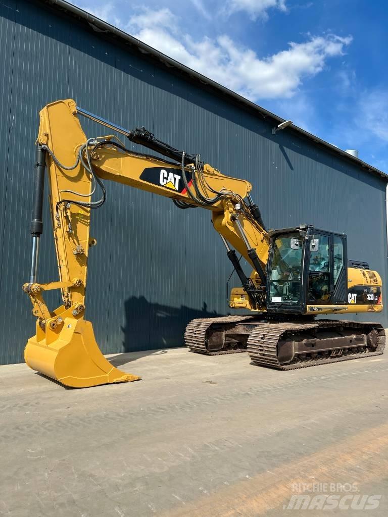 CAT 323D LN VA 履带挖掘机