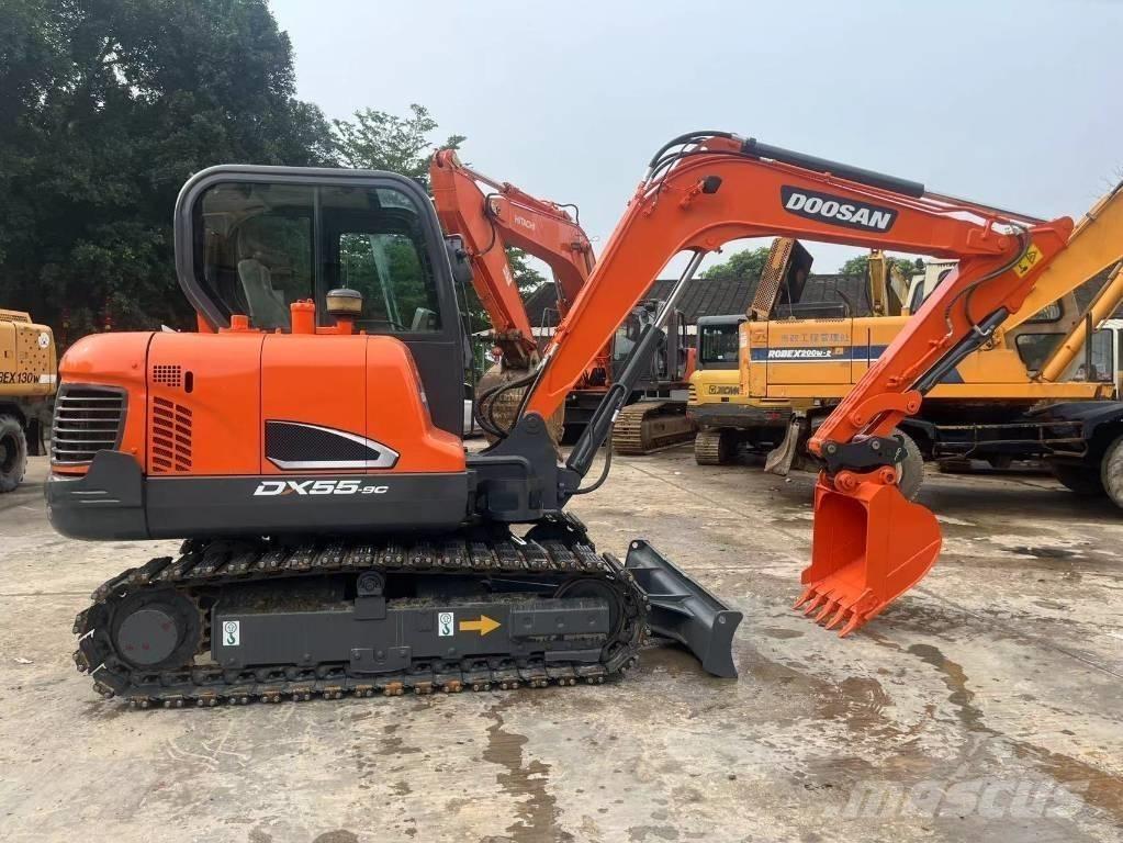 Doosan DX55-9C 小型挖掘机