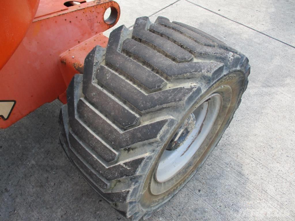JLG 450 AJ (193) 自走式伸缩臂升降机