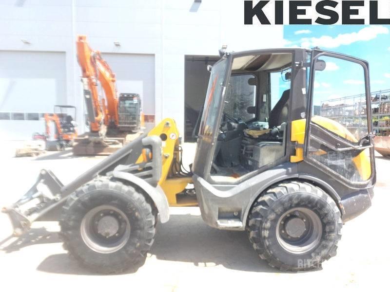 Mecalac AX 1000 轮式装载机