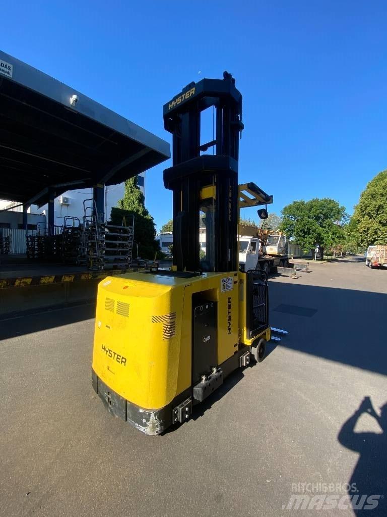 Hyster C1.0 巷道堆垛机