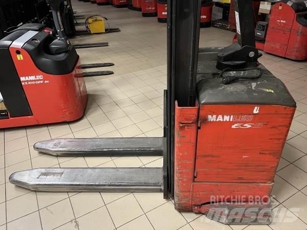 Manitou ES 513 行走式堆垛机