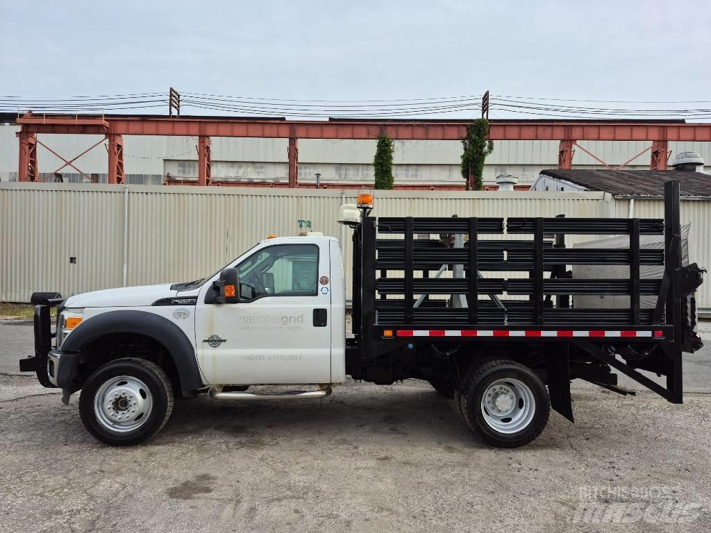 Ford F 550 皮卡车