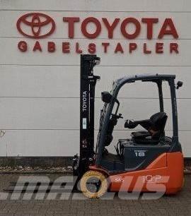 Toyota 8FBEK18T 电动叉车