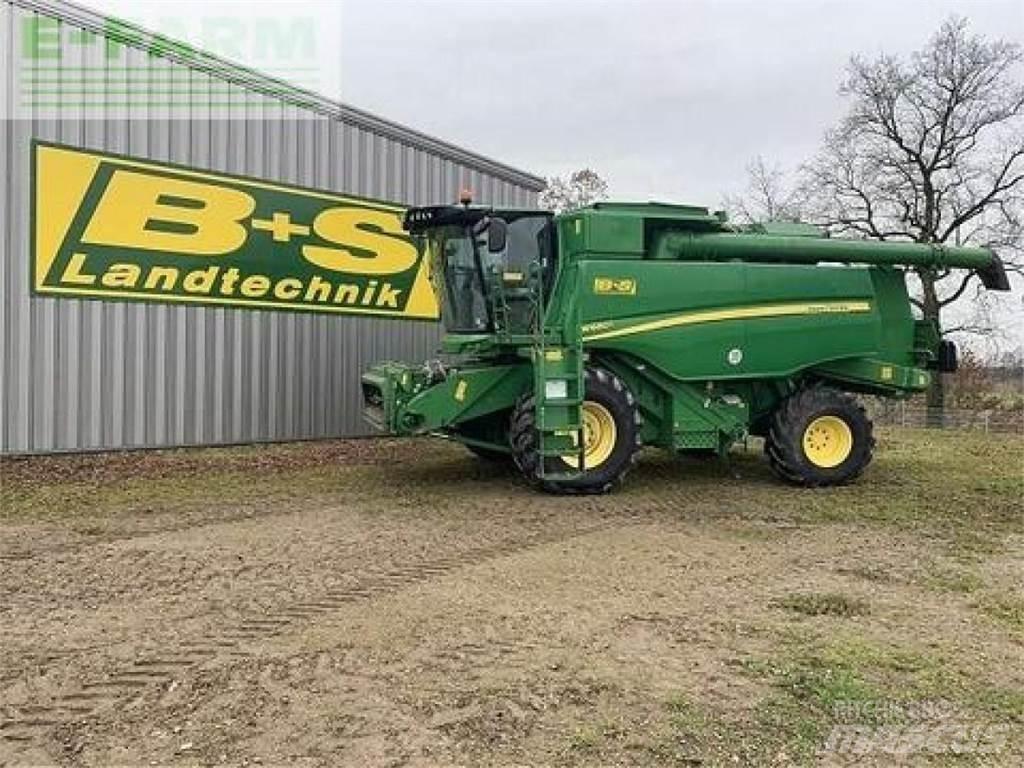 John Deere w660 联合收割机